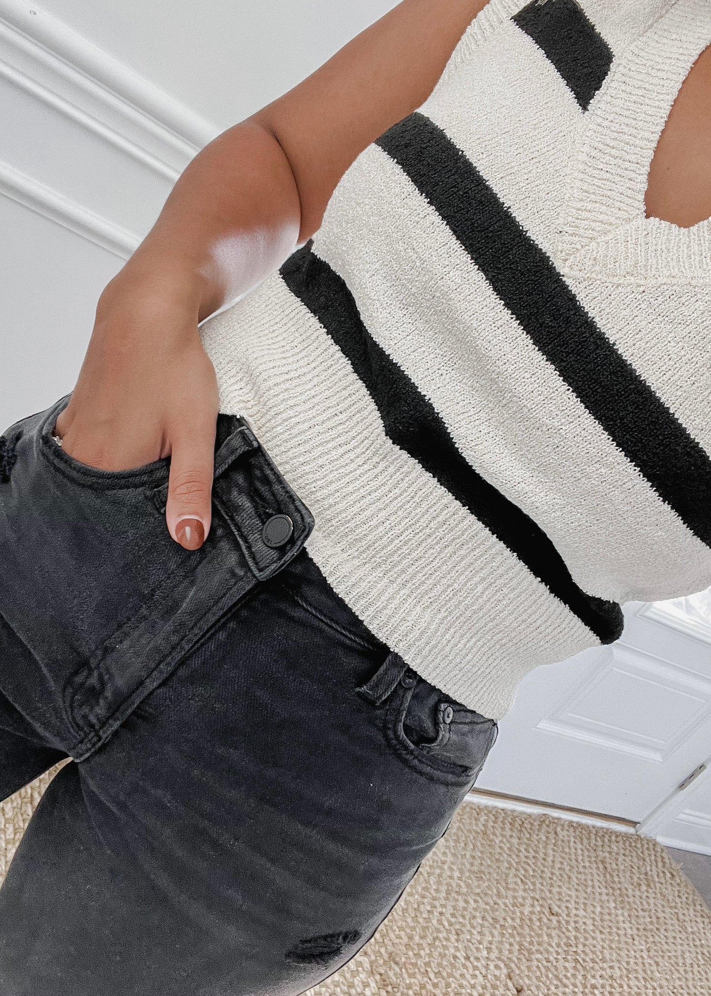 Aurelia Striped Sweater Vest - IVORY/BLACK
